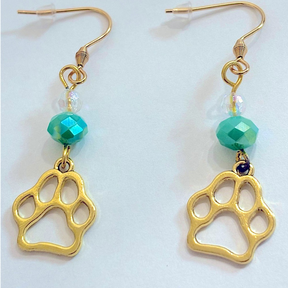 Sale! Gold plated dog paw hook dangle earrings green beads women’s Clearance